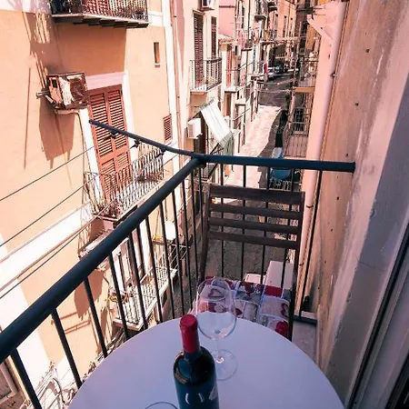 Aria Apartment